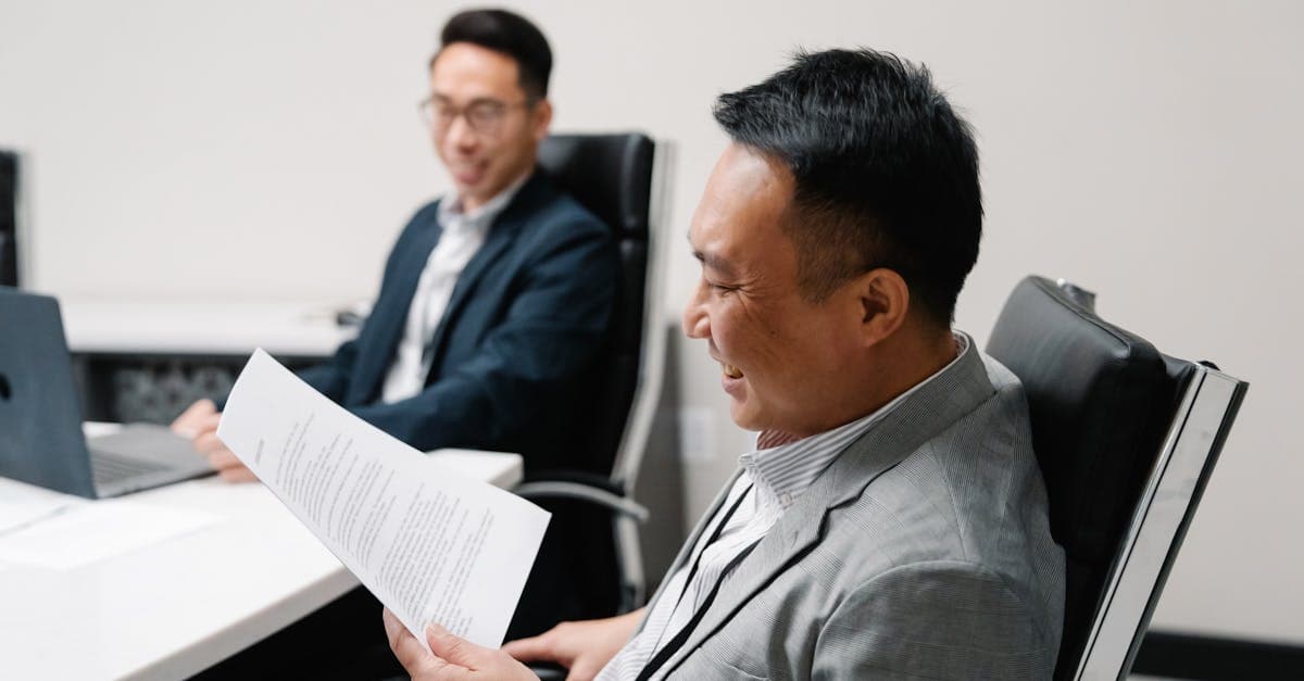 Cover Image for How Coverage Limits and Deductibles Affect Your Premium