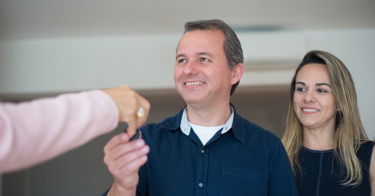 Cover Image for Mortgage Life Insurance vs Term Life Insurance: Which Is Better?